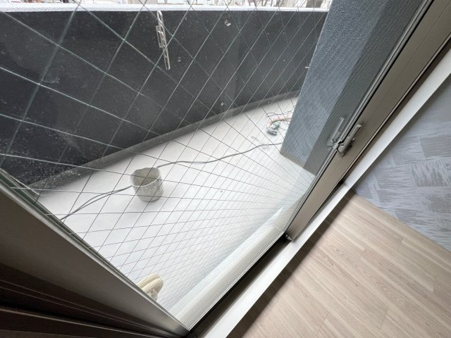セレニテ難波グランデノールのバルコニー