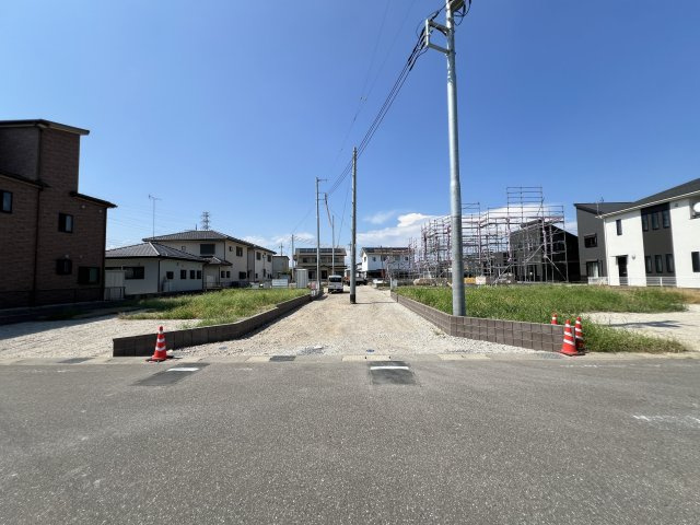 新築　藤岡市立石第７　Livele Garden.S　3号棟の前面道路含む現地写真|南東側接道幅員約6ｍ