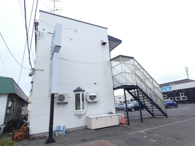 ジャマイカタウンの駐車場