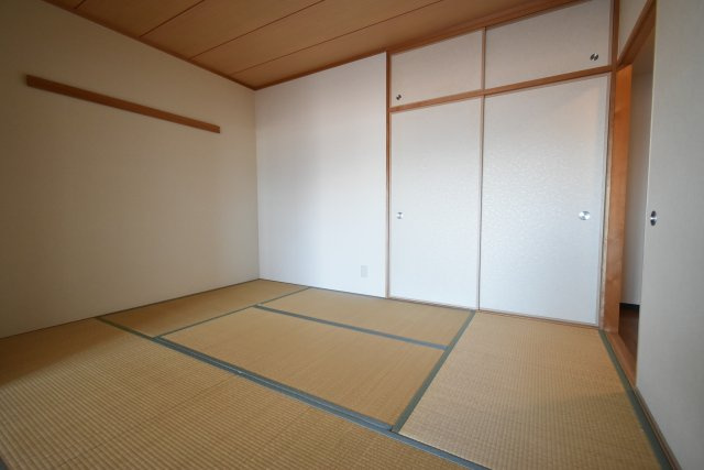 プライムレジデンス西宮の和室