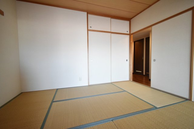 プライムレジデンス西宮の和室