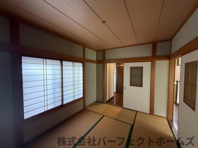 尊延寺戸建の和室|和室です