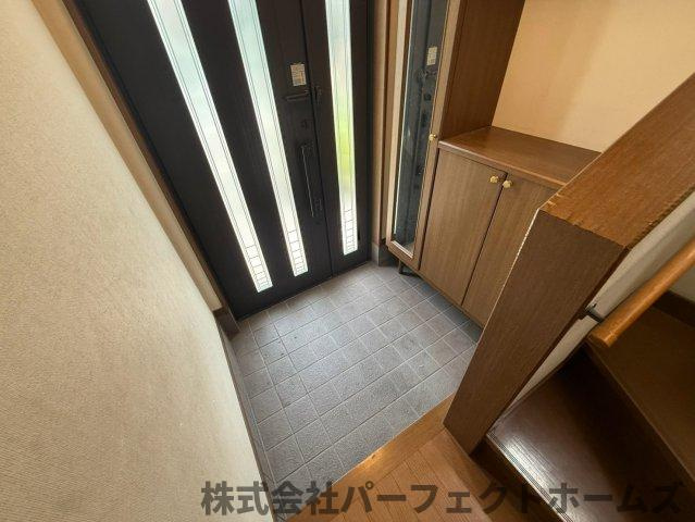 尊延寺戸建の玄関|きれいな玄関です