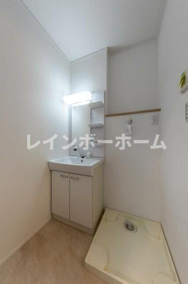 セナリオフォルム逆井の洗面所|使いやすい洗面所です