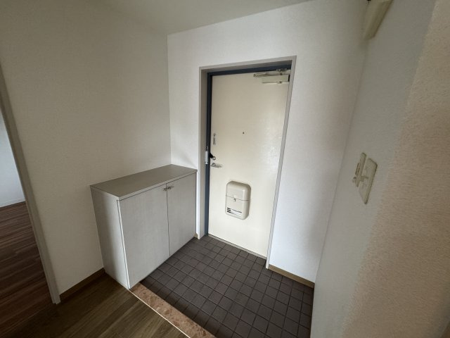 ラヴィスタ東豊中の玄関