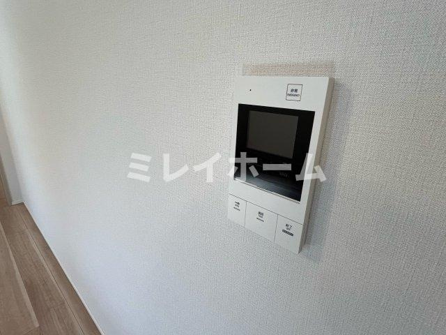 ドゥーエ梅屋敷のセキュリティ|同建物内、別のお部屋の参考写真になります。