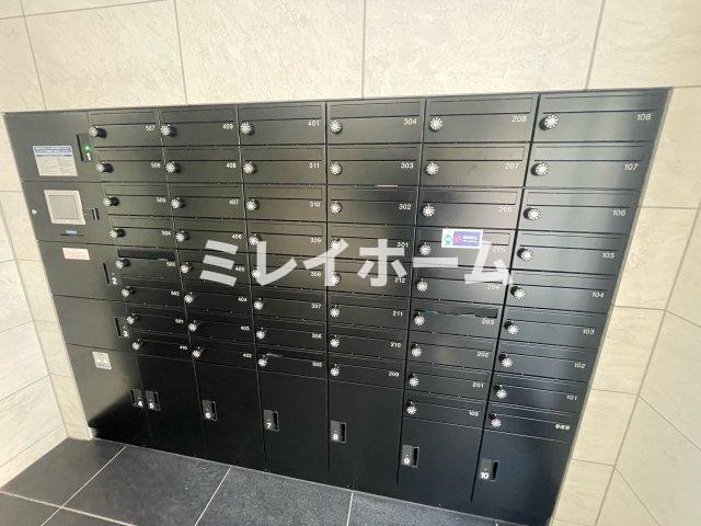 ドゥーエ梅屋敷のその他共用部分|同建物内、別のお部屋の参考写真になります。