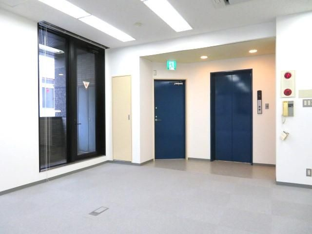 港区芝２丁目の店舗事務所の内装