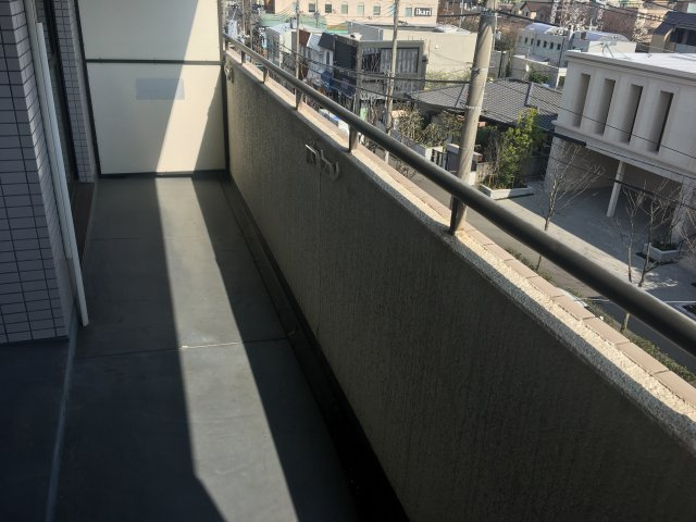 【バルコニー】 | ハッピーコート芦屋