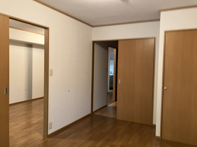 【洋室】 | プレパルク | ※別部屋参考写真