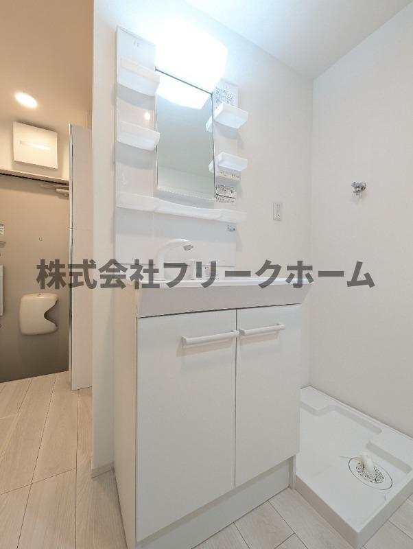 武蔵野市境南町３丁目のアパートの洗面所