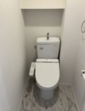 プレミアム西長住のトイレ