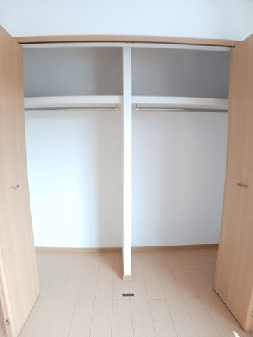 プリュジュールＡの収納
