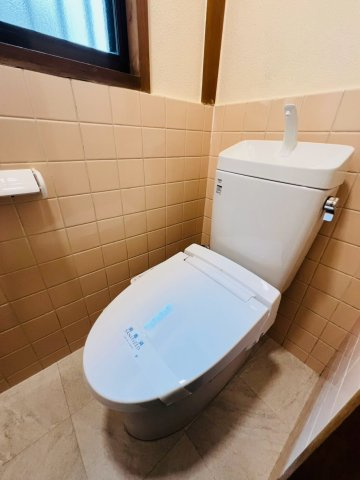 千鳥が丘2丁目戸建のトイレ