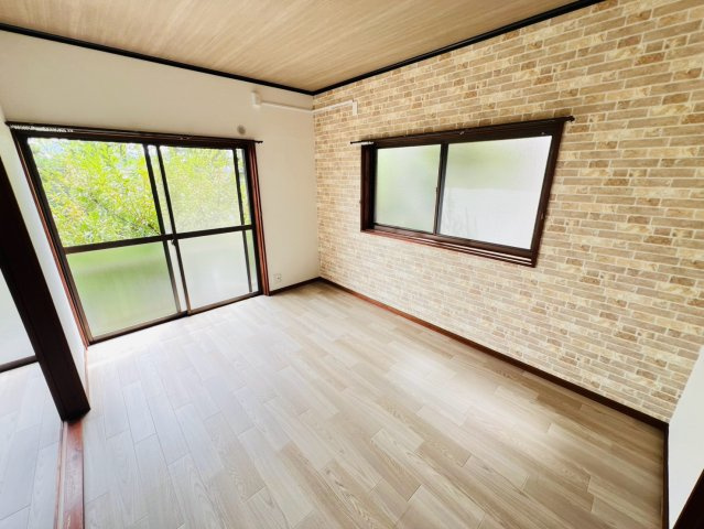 千鳥が丘2丁目戸建の居間・リビング