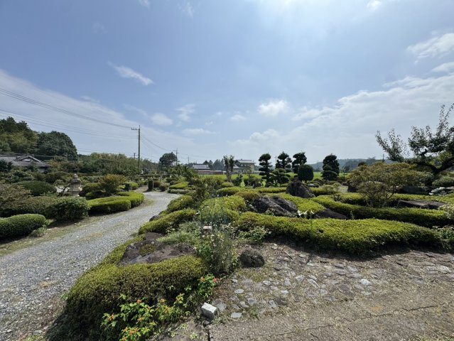 多くの思い出ができる邸宅♪広々二世帯住宅♪ 大田原市湯津上の庭