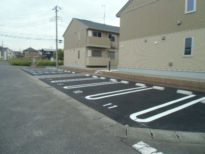 アファービレ　Ｂの駐車場