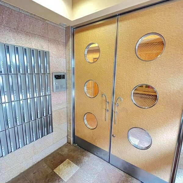 Celeb布施東