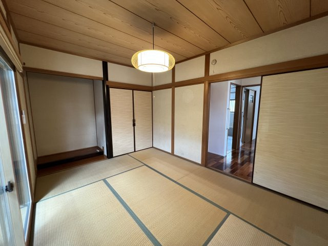 津山市小原　中古住宅4LDKの和室