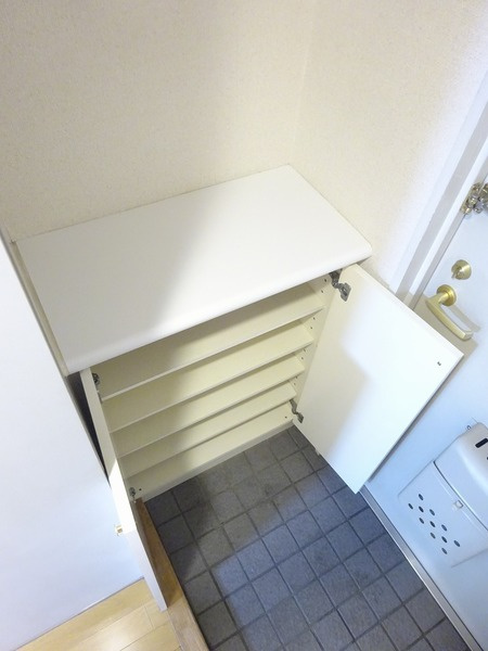 ライオンズマンション都立大学第２の収納