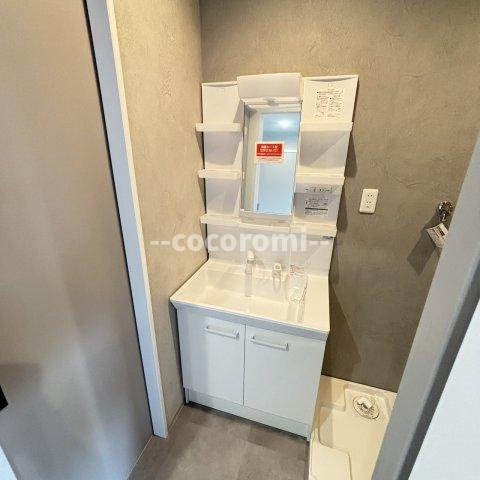 高宮2丁目BASEの玄関