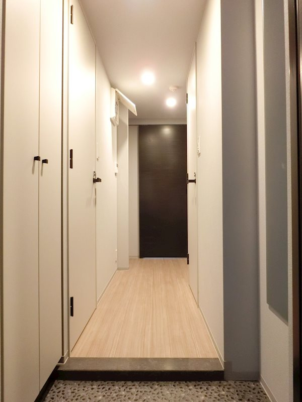 新品家具付きマンション両国6(KaGood東京)の玄関