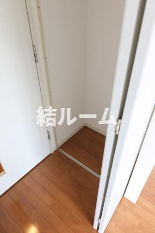 板橋区板橋２丁目の賃貸マンションの収納
