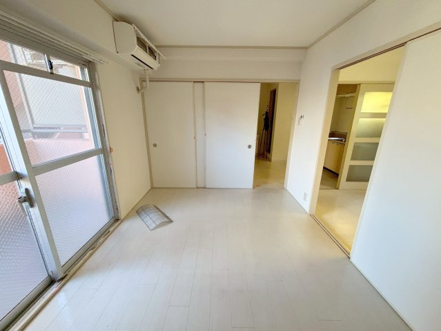 PALMIZIO東三国の内装
