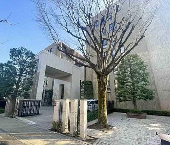 【外観】 | ご自宅から現地まで、当社スタッフがお車にて、「お迎え・お送り」をしております。ぜひお気軽にお問い合わせくださいませ♪