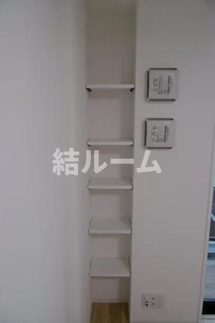 板橋区熊野町の賃貸マンションの収納