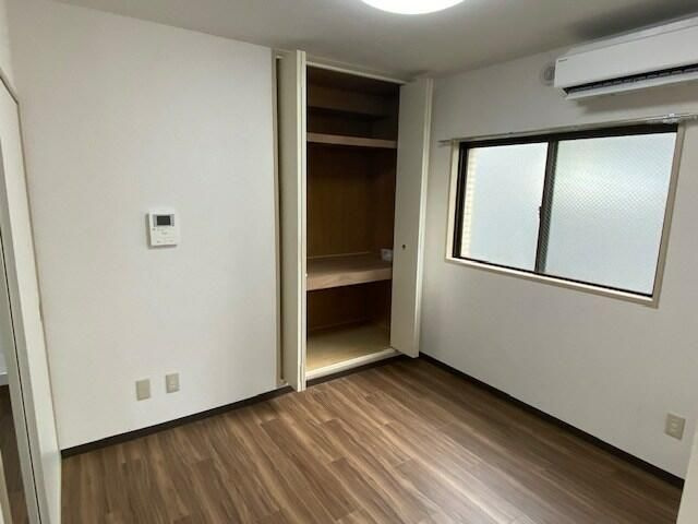 【寝室】