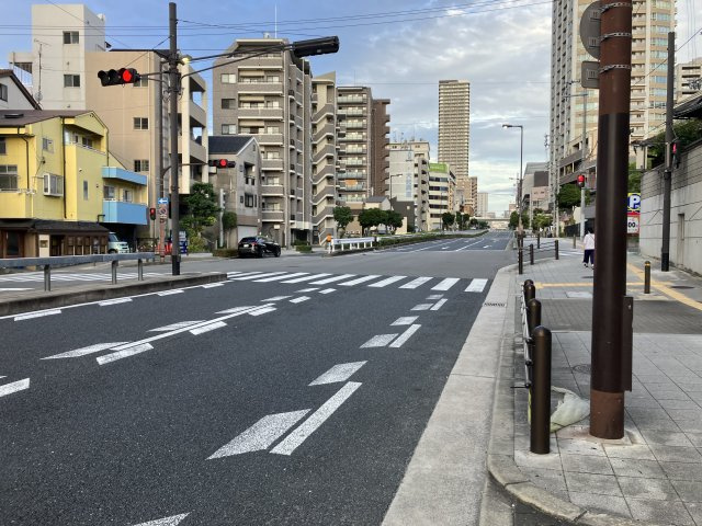 大阪市天王寺区細工谷１丁目のビル