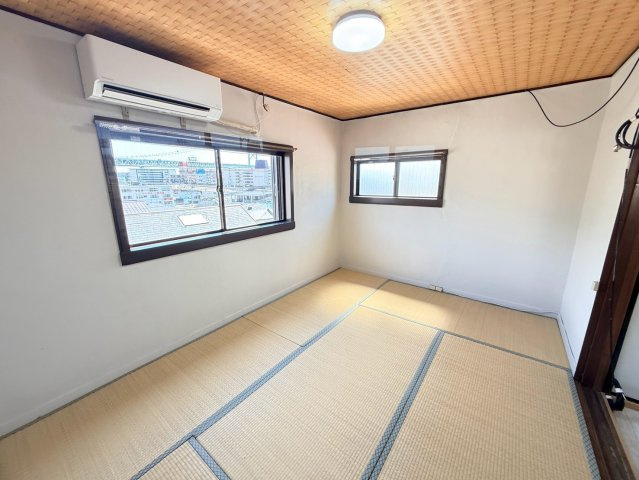 舞子台アパートの和室