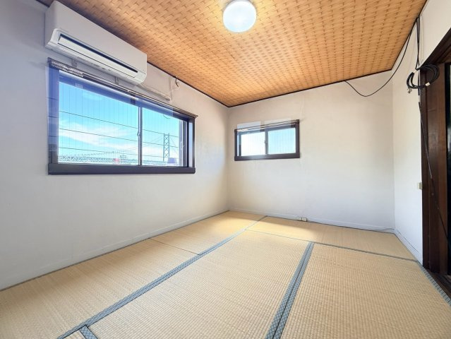 舞子台アパートの和室