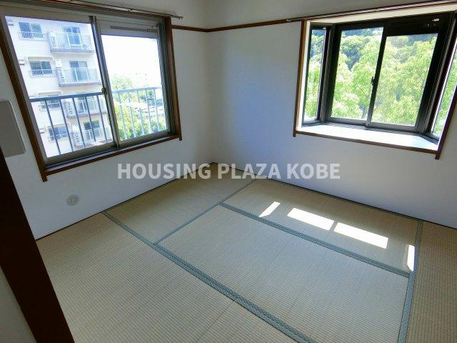 名谷25団地102号棟の内装