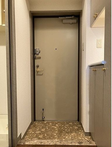 ライオンズガーデン学芸大学の玄関