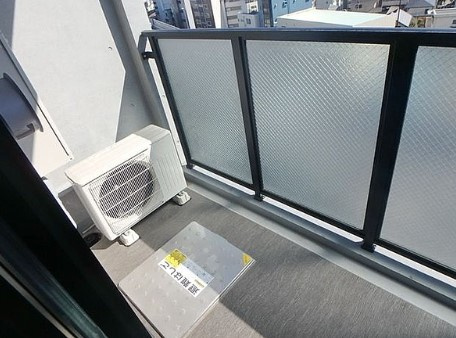 豊島区池袋本町１丁目の賃貸マンションのバルコニー