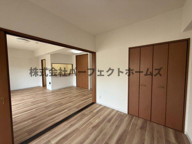 ラ・ヴェールの洋室|広々とした洋室です