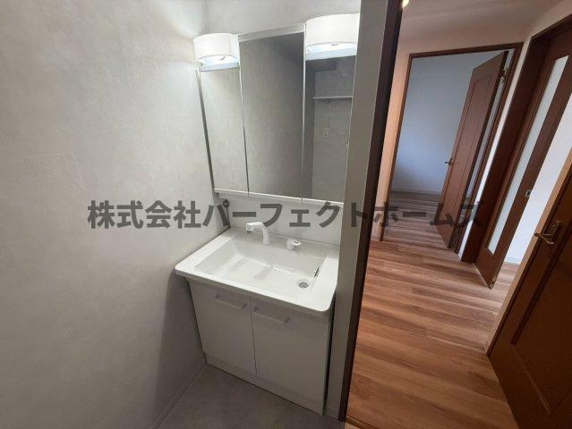 ラ・ヴェールの独立洗面台|独立洗面台あり、毎朝おしゃれに忙しい女性の方におすすめです