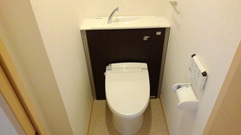 コンパクトで使いやすいトイレです