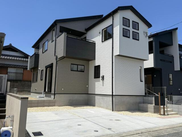 福岡市南区柏原２丁目の新築一戸建の外観|外観 (2)号棟