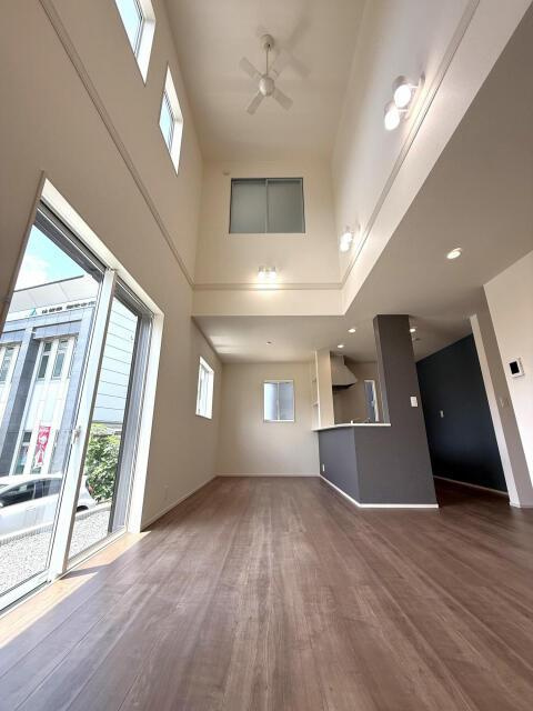 の新築一戸建の居間・リビング|リビング