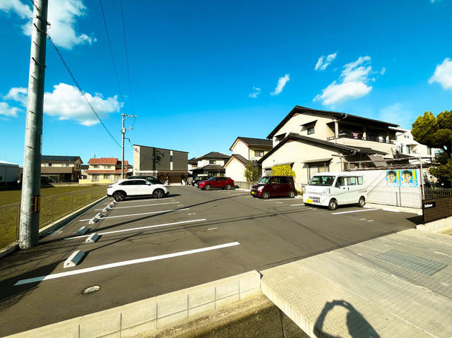 タラッサの駐車場