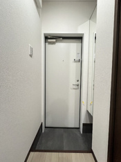 明るい玄関です