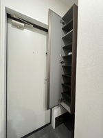 シンプルで使いやすい玄関です