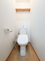 コンパクトで使いやすいトイレです