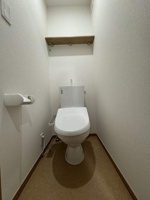 コンパクトで使いやすいトイレです