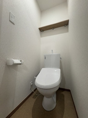 シンプルで使いやすいトイレです