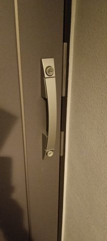 パークヒルズ赤坂の玄関