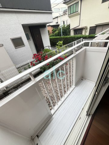 板橋区大山西町のアパートのバルコニー
